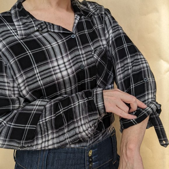 Eddie Bauer flannel, size xl. Black & grey. - Picture 4 of 13